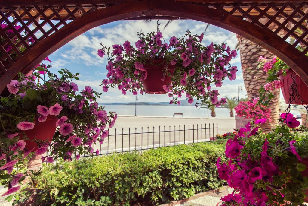 Hotel Akti Ливанатес Экстерьер фото